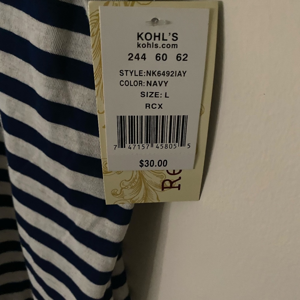 Shirt - Picture 3 of 3